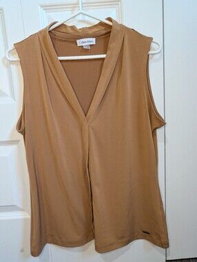 Calvin Klein Women's Camel Sleeveless V-Neck Camisole